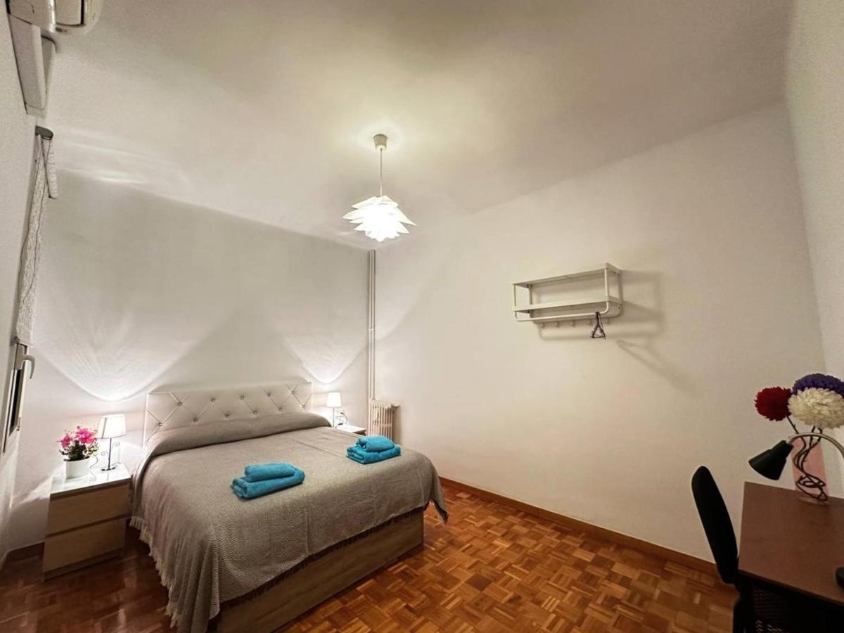 Rooms Nuevo Roger Barcelona Eksteriør bilde