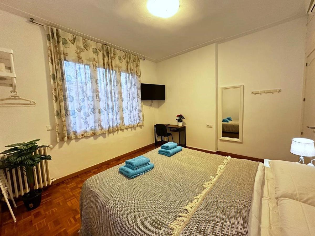 Rooms Nuevo Roger Barcelona Eksteriør bilde
